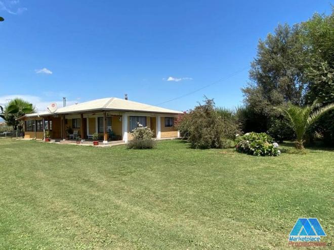 Parcela 5000 mt2 casa sólida 125mt2