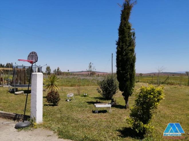 Casa con Parcela 185