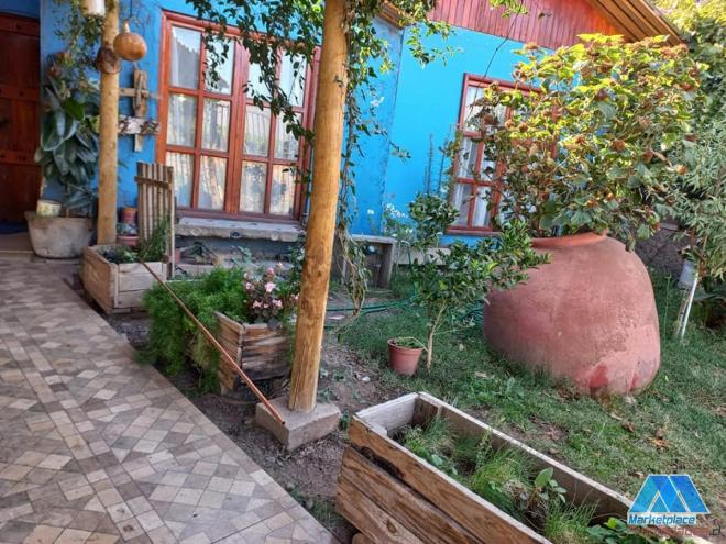 Parcela con casa de 190m2