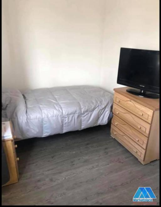 Arriendo habitacion Metro Las Parcelas