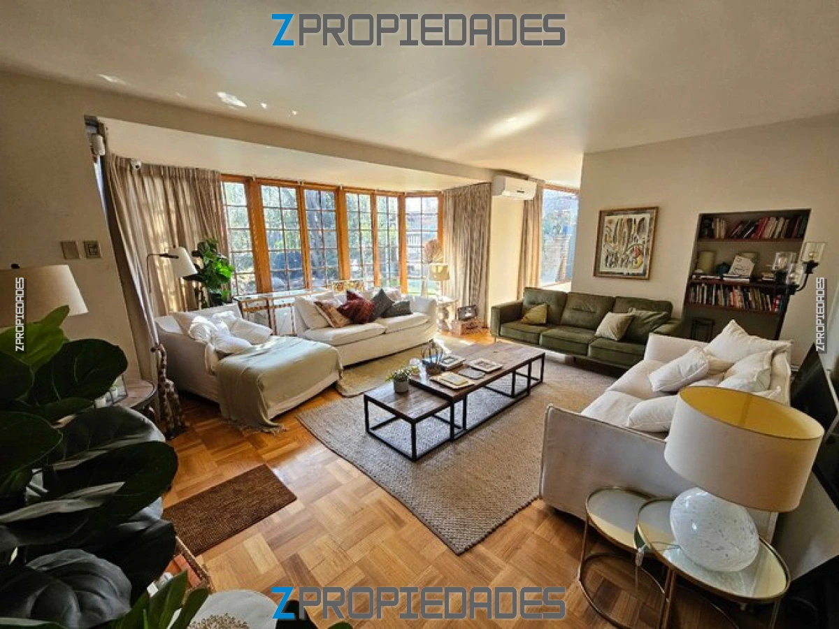 Arriendo Santiago, Amplia Casa 5D+3B Piscina