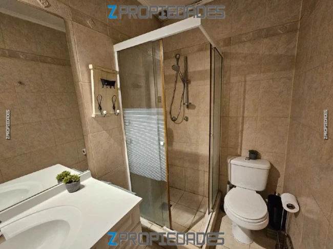Arriendo Santiago, Amplia Casa 5D+3B Piscina