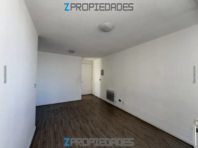 Arriendo Estación Central, Radal 18