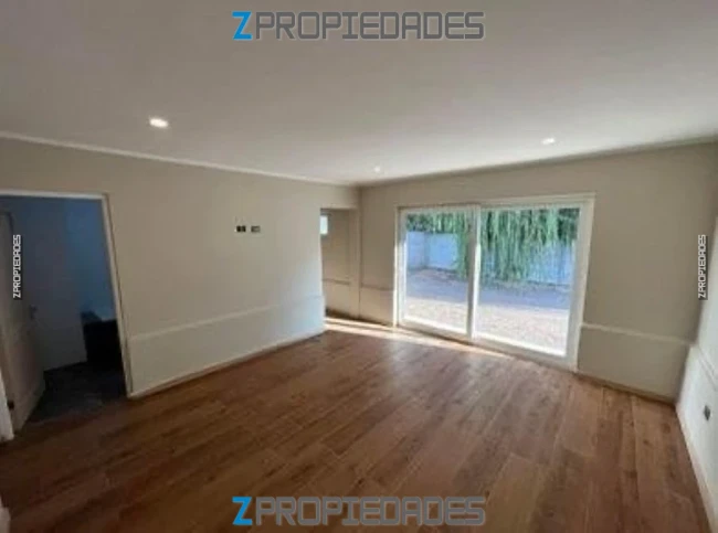 Venta de Casa Santa Cruz,casa estilo mediterránea