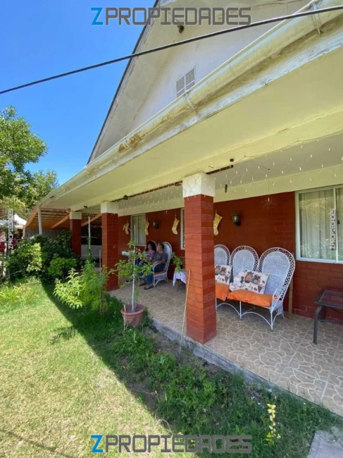 Venta De Casa Cabildo, Sitio y Casa, Piscina