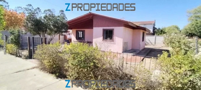Venta de Casa  Algarrobo, Amoblada