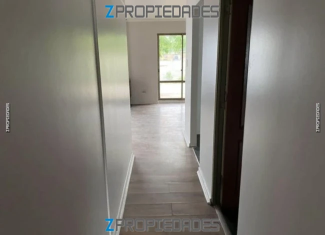 Venta de Casa Longaví, Parque residencial la reina