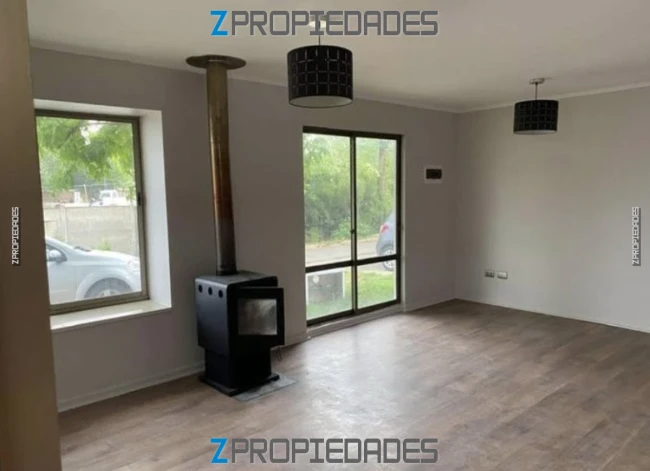 Venta de Casa Longaví, Parque residencial la reina