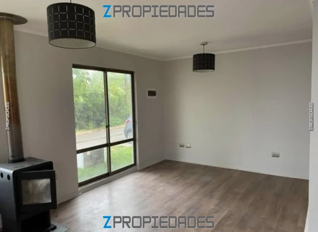 Venta de Casa Longaví, Parque residencial la reina