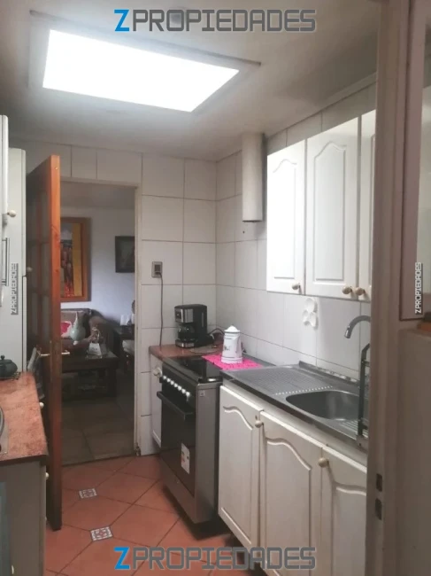 Linares, Avda. Brasil con océano pacífico