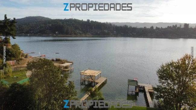 Venta de Casa Vichuquén,Amplia propiedad con playa