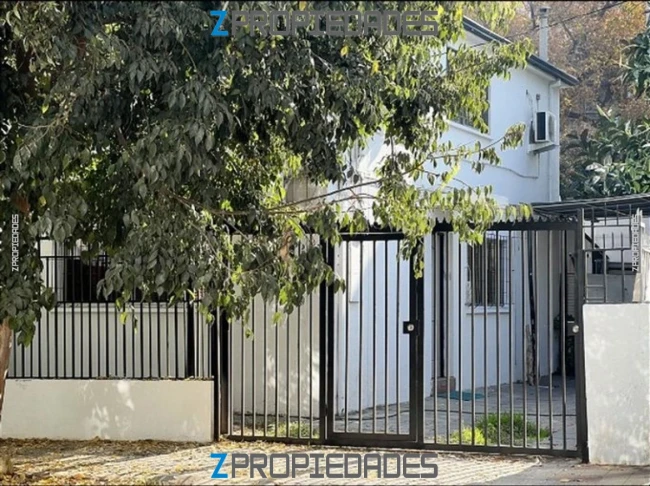 Se arrienda Casa con patente comercial