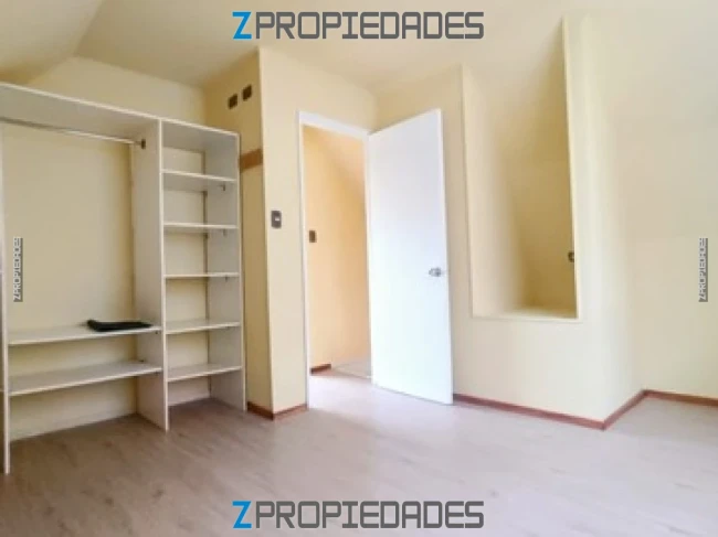 Se arrienda acogedora casa en villa del rio