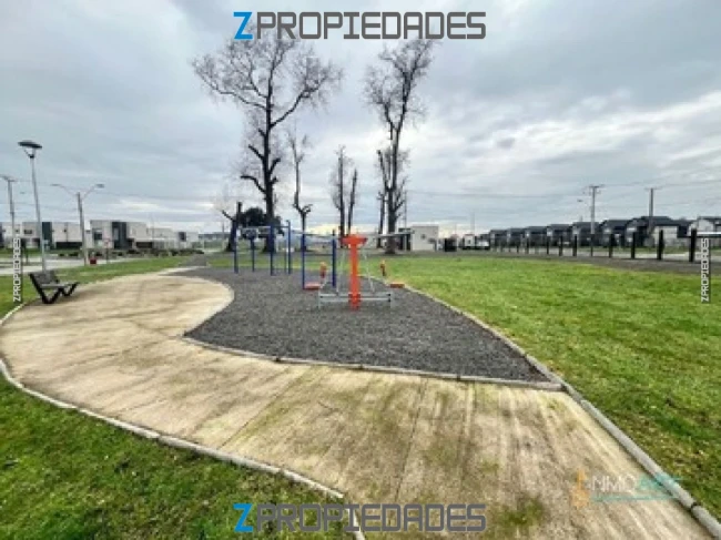 Se arrienda casa en Condominio Mediterráneo