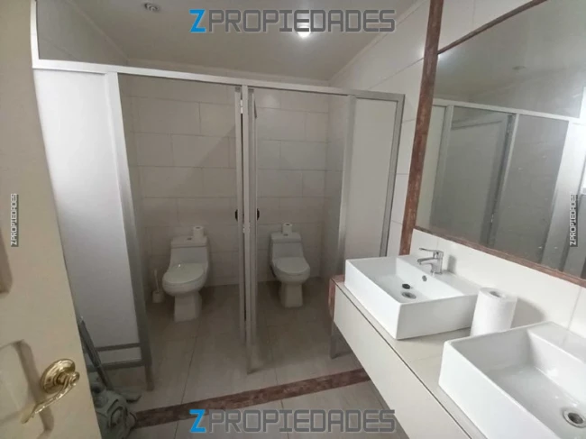 ARRIENDO DE INMUEBLE COMERCIAL