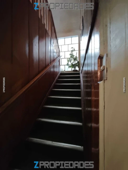 Descubre la casa habitacional o de uso comercial