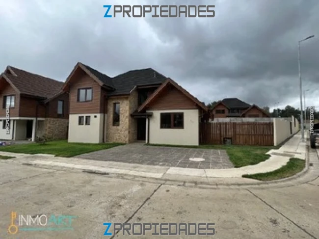 Arriendo casa nueva en exclusivo Condominio