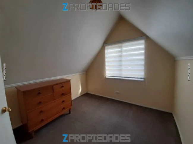 Casa para arriendo en barrio residencial