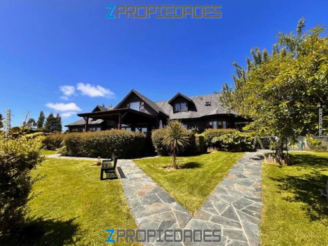 Hermosa casa con una vista inigualable a la bahía