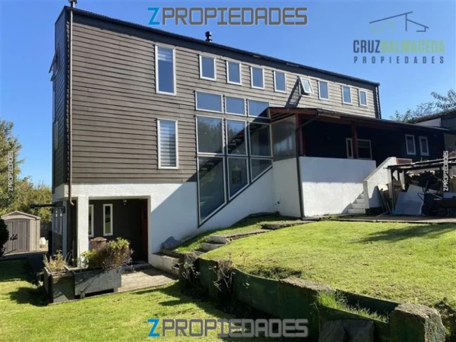 Cruz Balmaceda vende o arrienda preciosa casa