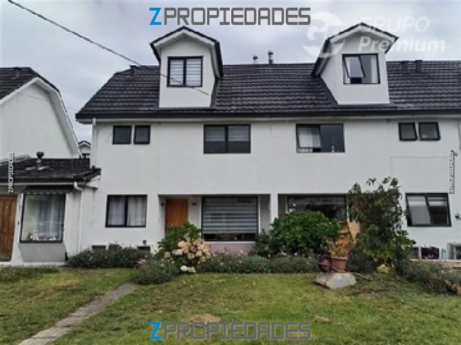 Casa Amoblada en Condominio Privado