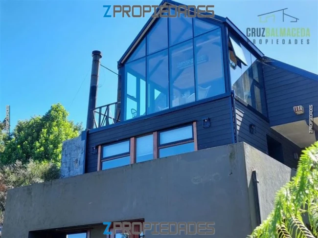 Se vende o arrienda amplia casa de 432 m2