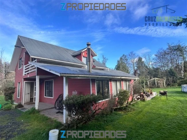 Se vende o arrienda con compromiso de compra casa