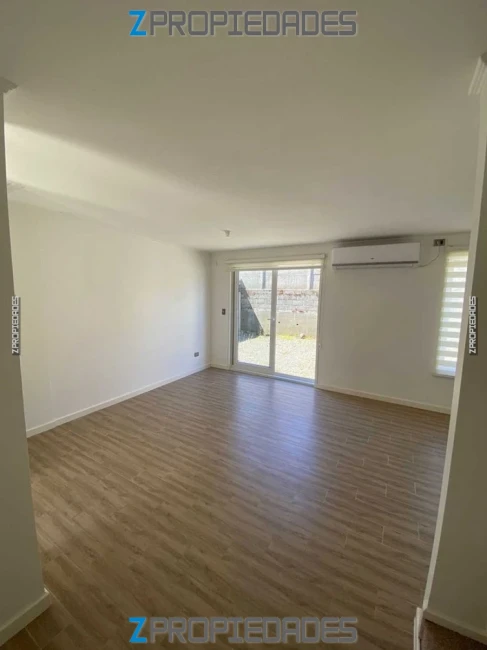 Vilugrón Propiedades arrienda hermosa casa