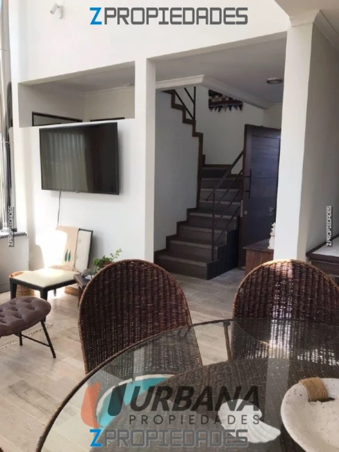 Se vende espaciosa casa de 131 m2 construidos