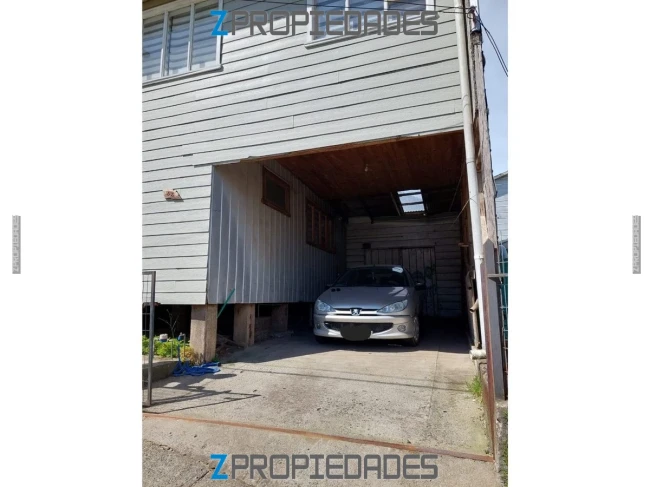 Se ofrece en venta una encantadora casa esquina