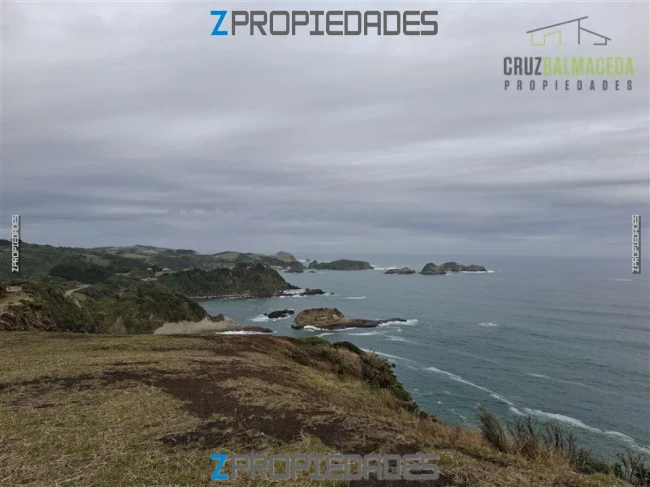 Venta de casa en un terreno con buenas vistas