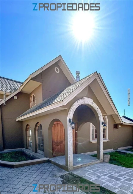 CASA EN VENTA