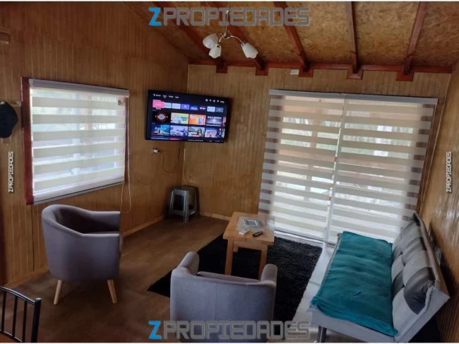 Se vende cabaña ubicada en un terreno de 7900 m