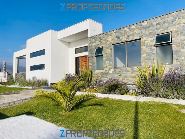 Se Vende Hermosa Casa Mediterránea en La Serena
