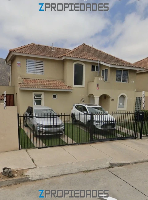 Se vende hermosa casa muy bien distribuida