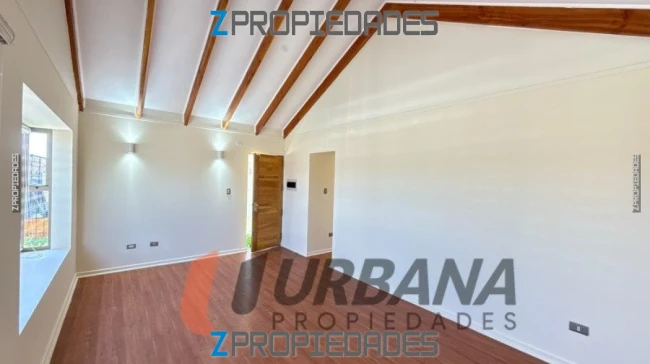 Se ofrece en venta casa independiente en excelente