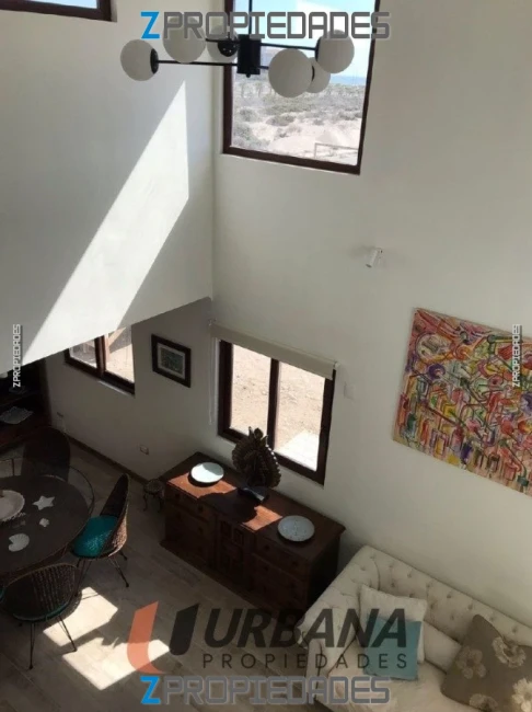 Se vende espaciosa casa de 131 m2 construidos