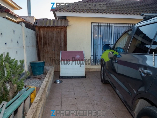 Venta de casa esquina con local comercial
