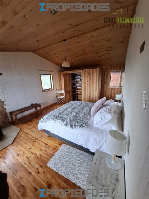 Venta de casa en un terreno con buenas vistas