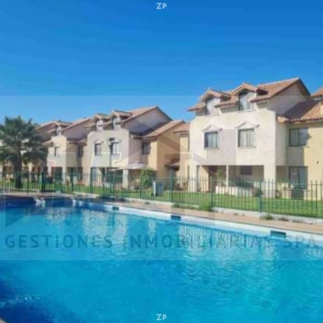 Casa en Arriendo! – Condominio San Joaquín