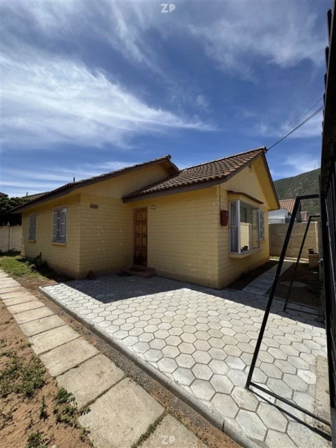 CASA EN ARRIENDO