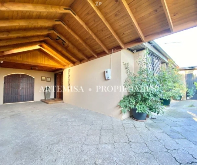 Venta de Casa ranquila Villa Rodrigo de Triana
