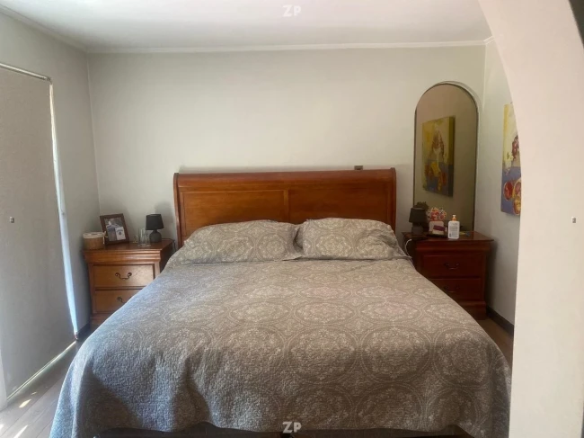 Venta de Casa 2 pisos sector residencial