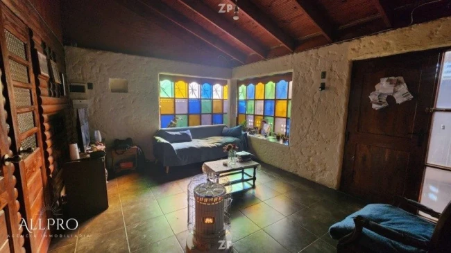 Venta de Casa  amplia, funcional,Casa esquina