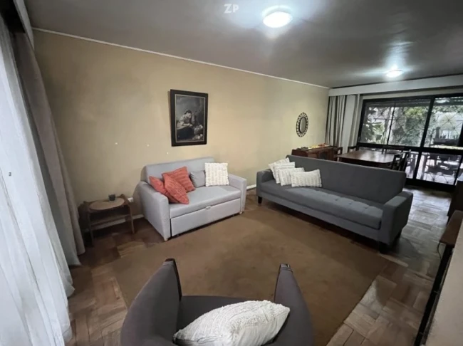 Venta de Casa emplazada en Avenida Libertador 