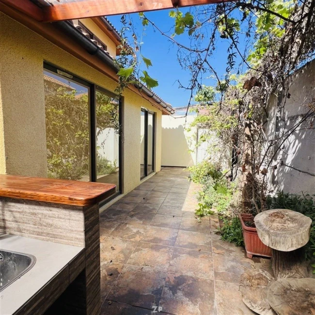 Se arrienda casa sector Residencial