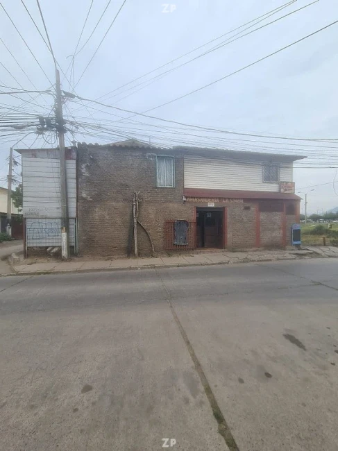 Venta de Casa Hermosa casa con Local Comercial
