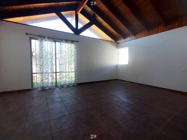 Venta de Casa  tranquilo barrio residencial