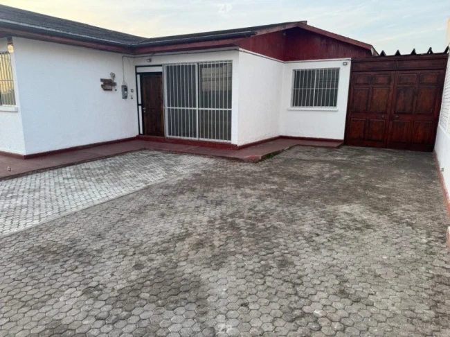 Casa Comercial en Arriendo, La Serena