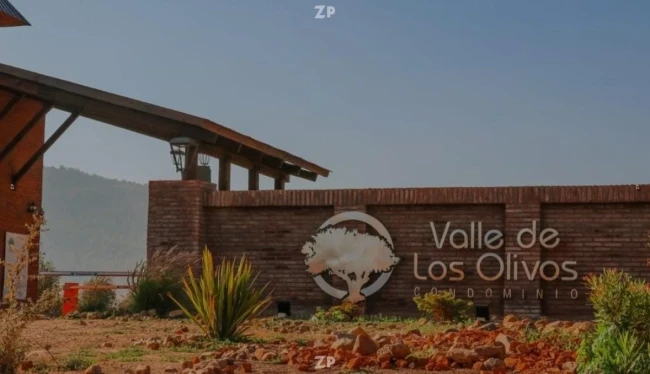 Parcela de Agrado en Condominio Valle de Los Olivo